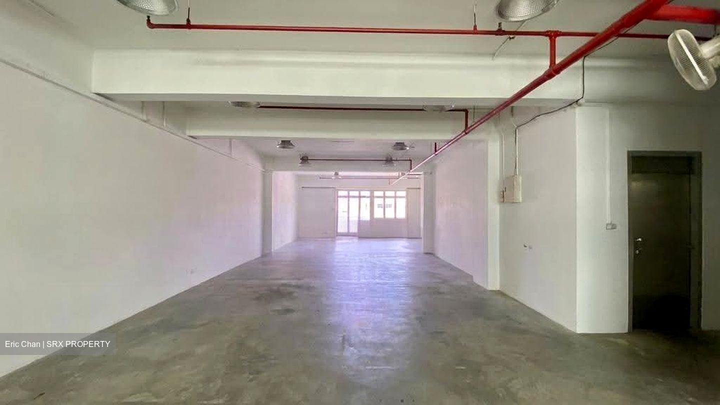 Kb Industrial Building (D14), Factory #626372391